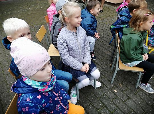 Teatrzyk "Szalona zebra z przejścia zbiegła"