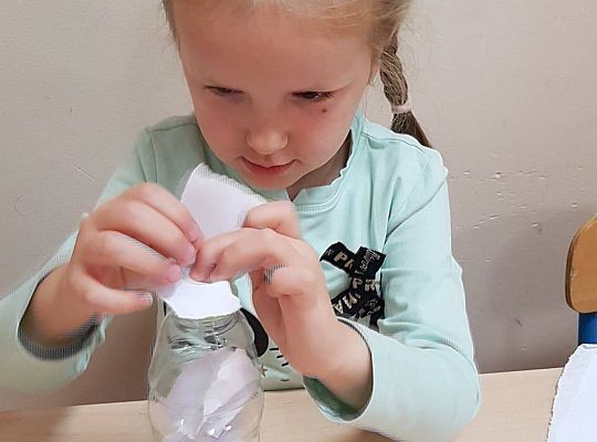 Gr II Muchomorek,muchomorek ma kapelusz w biały wzorek