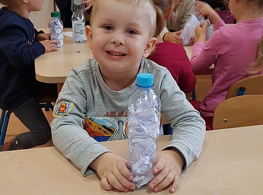 Gr II Muchomorek,muchomorek ma kapelusz w biały wzorek