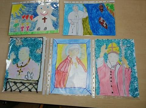 Konkurs plastyczny - "Jan Paweł II - Totus Tuus"  TRZYMAMY KCIUKI