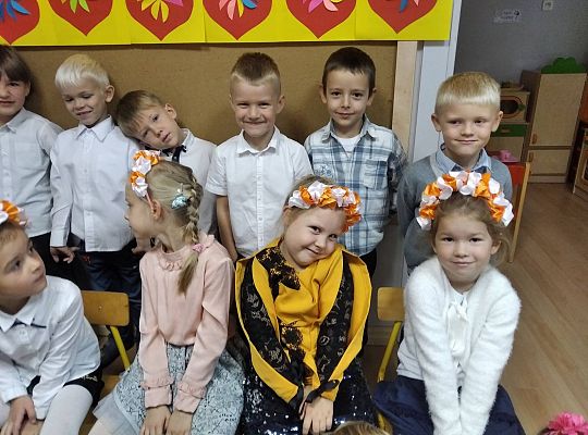 GR III Składamy serdeczne życzenia z okazji Dnia Edukacji Narodowej