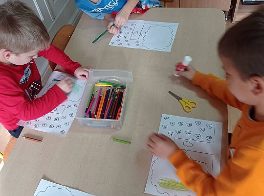 GR IV Praca techniczna "Jesienne drzewa"