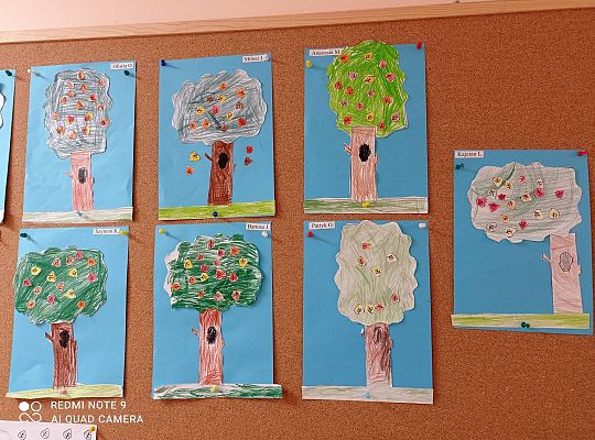 GR IV Praca techniczna "Jesienne drzewa"