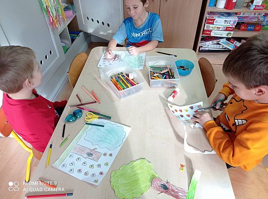 GR IV Praca techniczna "Jesienne drzewa"