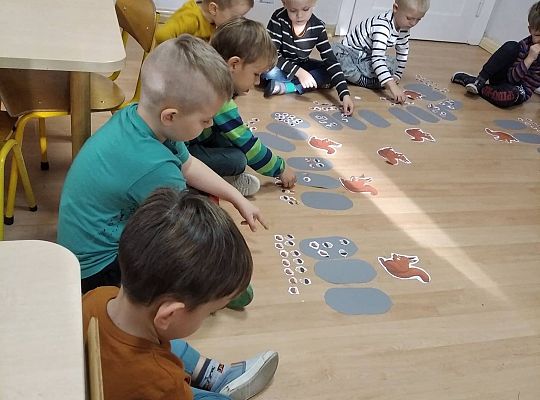 GR III Zapasy wiewiórki - opowieść matematyczna