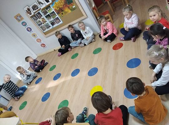 GR III Zapasy wiewiórki - opowieść matematyczna