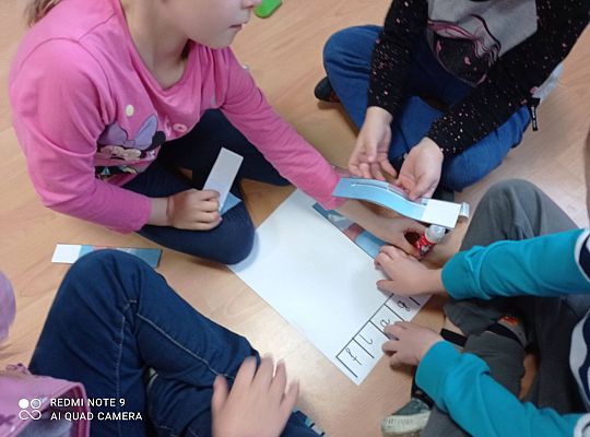 GR IV - Symbole Narodowe