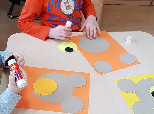 GR IV  "Dzień Pluszowego Misia" - filmik niespodzianka dla dzieci "Tygrysków"