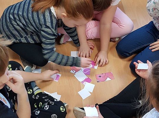 GR IV  "Dzień Pluszowego Misia" - filmik niespodzianka dla dzieci "Tygrysków"