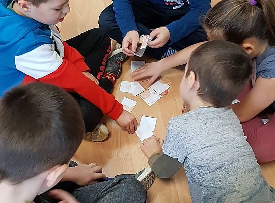 GR IV  "Dzień Pluszowego Misia" - filmik niespodzianka dla dzieci "Tygrysków"