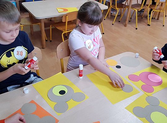 GR IV  "Dzień Pluszowego Misia" - filmik niespodzianka dla dzieci "Tygrysków"