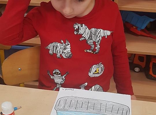 GR IV "Idzie zima" - praca plastyczna