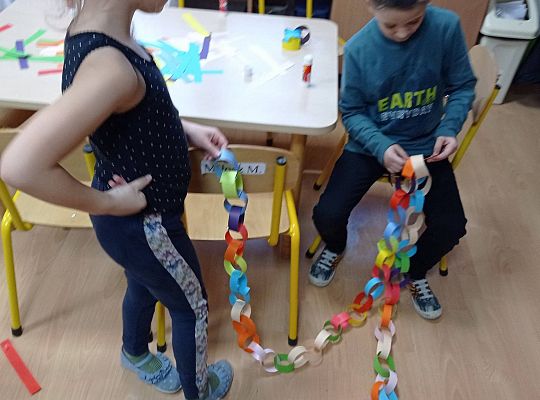 GR IV - Łańcuch na choinkę