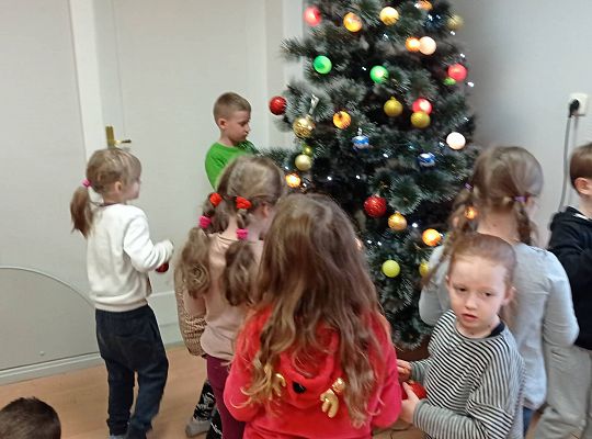 GR IV Ubieramy Choinkę