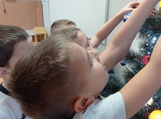 GR IV Ubieramy Choinkę