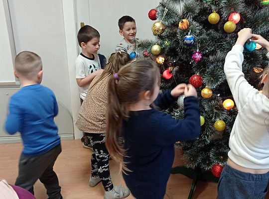 GR IV Ubieramy Choinkę