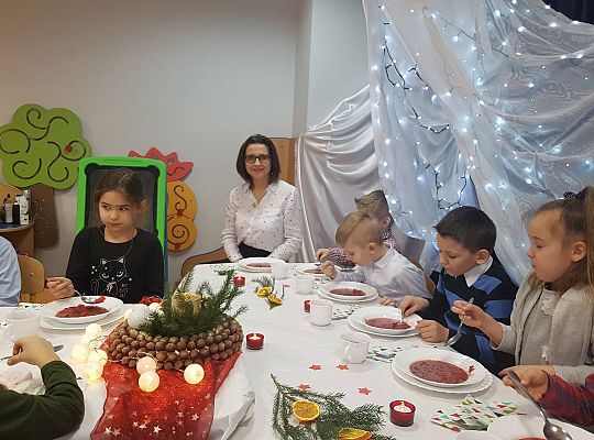 GR IV Wigilia oraz świąteczne życzenia