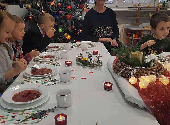 GR IV Wigilia oraz świąteczne życzenia