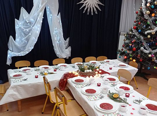 GR IV Wigilia oraz świąteczne życzenia