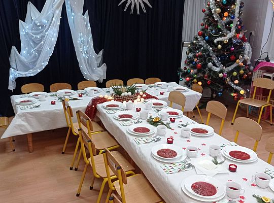 GR IV Wigilia oraz świąteczne życzenia