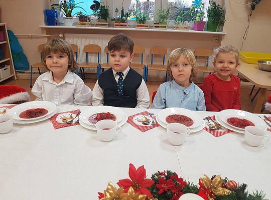 Gr II Wigilia i świąteczne życzenia