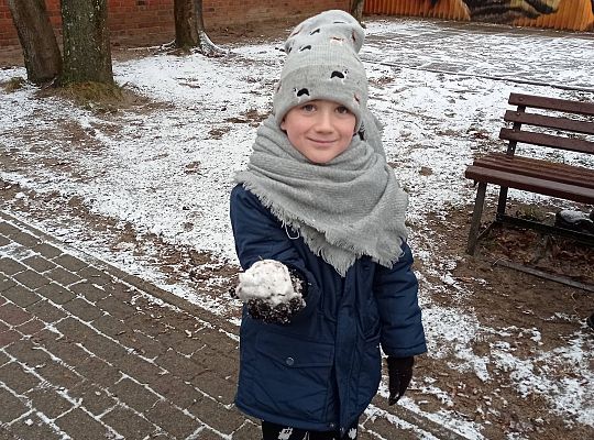 GR IV Ferie - zabawy na placu zabaw