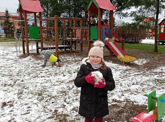 GR IV Ferie - zabawy na placu zabaw