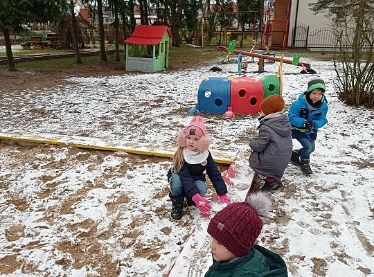 GR III Ferie - zabawy na placu zabaw