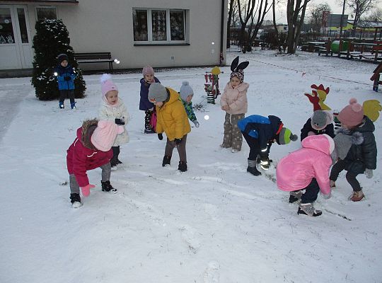 Gr I Zabawy na śniegu
