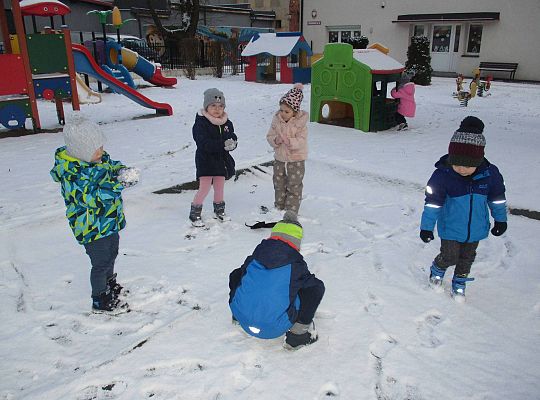 Gr I Zabawy na śniegu