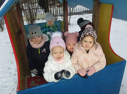 Gr I Zabawy na śniegu