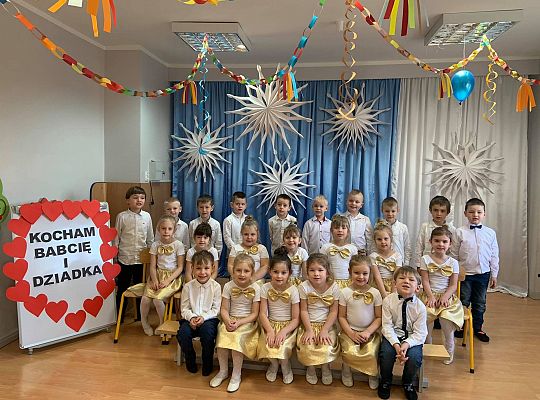 GR III Występ z okazji Dnia Babci i Dziadka