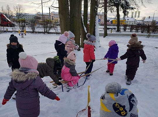 Gr II Zabawy na śniegu