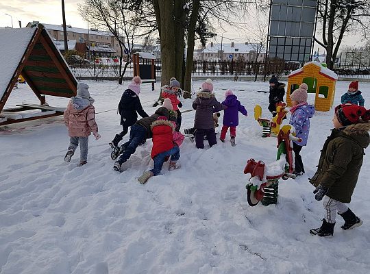 Gr II Zabawy na śniegu