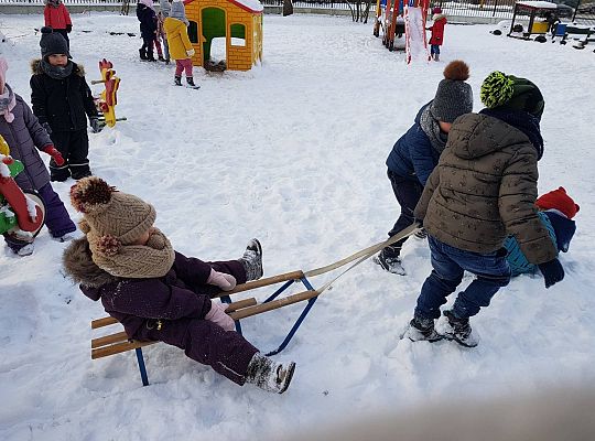 Gr II Zabawy na śniegu