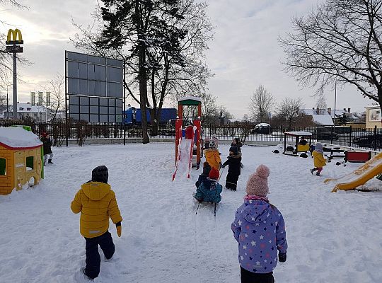Gr II Zabawy na śniegu