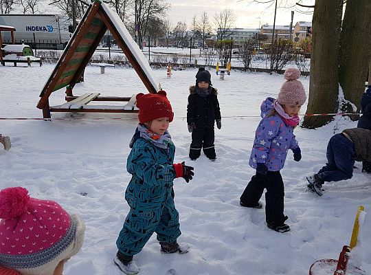 Gr II Zabawy na śniegu