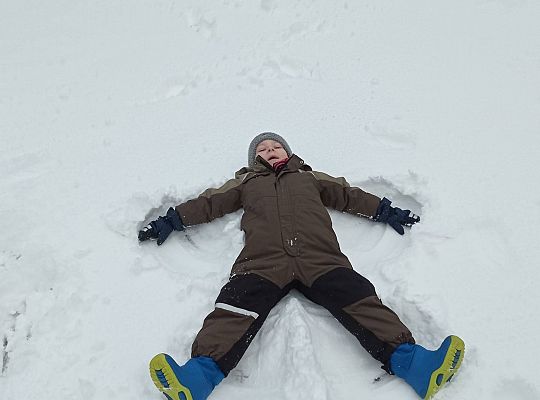 GR IV Lepimy Bałwany oraz śpiewamy zimową piosenkę