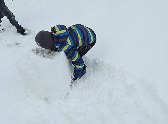 GR IV Lepimy Bałwany oraz śpiewamy zimową piosenkę