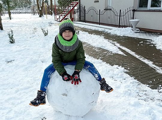 GR IV Lepimy Bałwany oraz śpiewamy zimową piosenkę