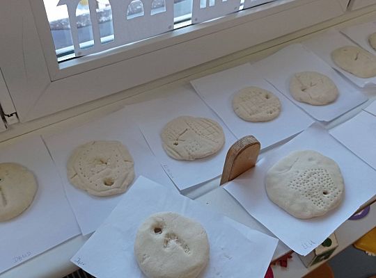 GR IV Medale z masy solnej