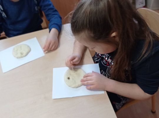 GR IV Medale z masy solnej