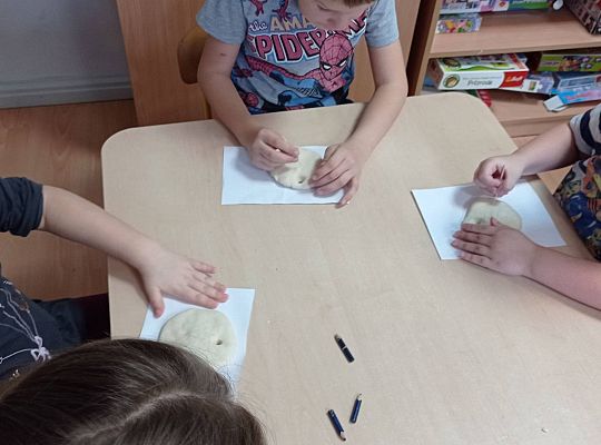 GR IV Medale z masy solnej