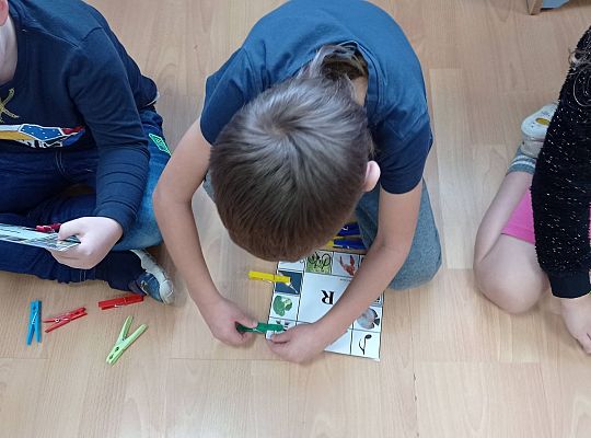 GR IV "Wyrazy na literkę?"