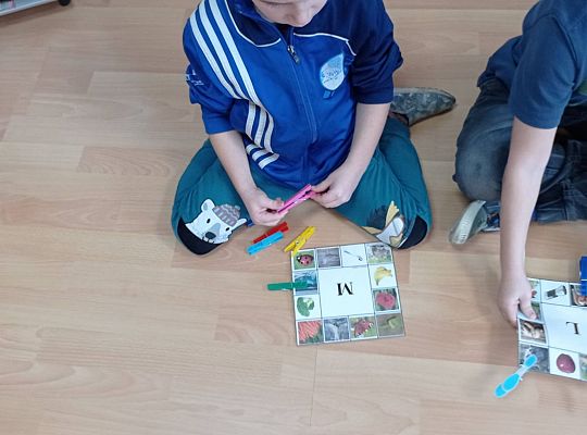 GR IV "Wyrazy na literkę?"