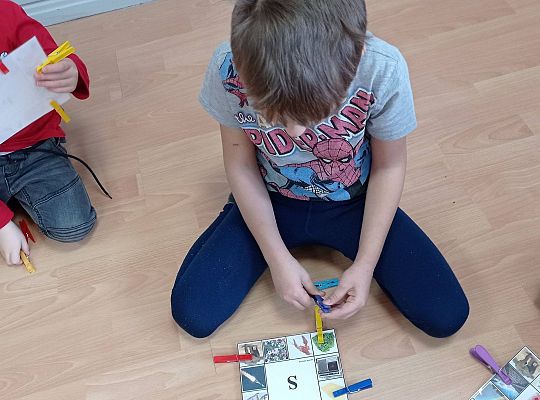 GR IV "Wyrazy na literkę?"