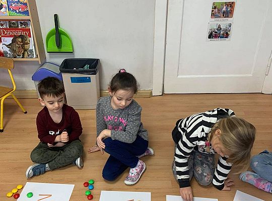 GR III Porównywanie: mniej, więcej, tyle samo.