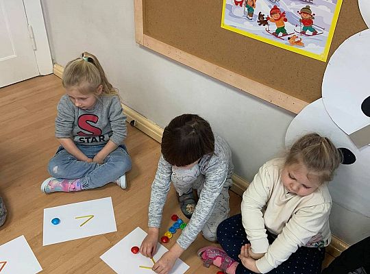 GR III Porównywanie: mniej, więcej, tyle samo.