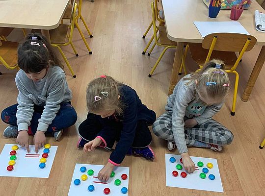 GR III Porównywanie: mniej, więcej, tyle samo.