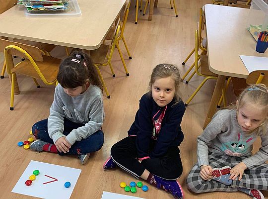 GR III Porównywanie: mniej, więcej, tyle samo.